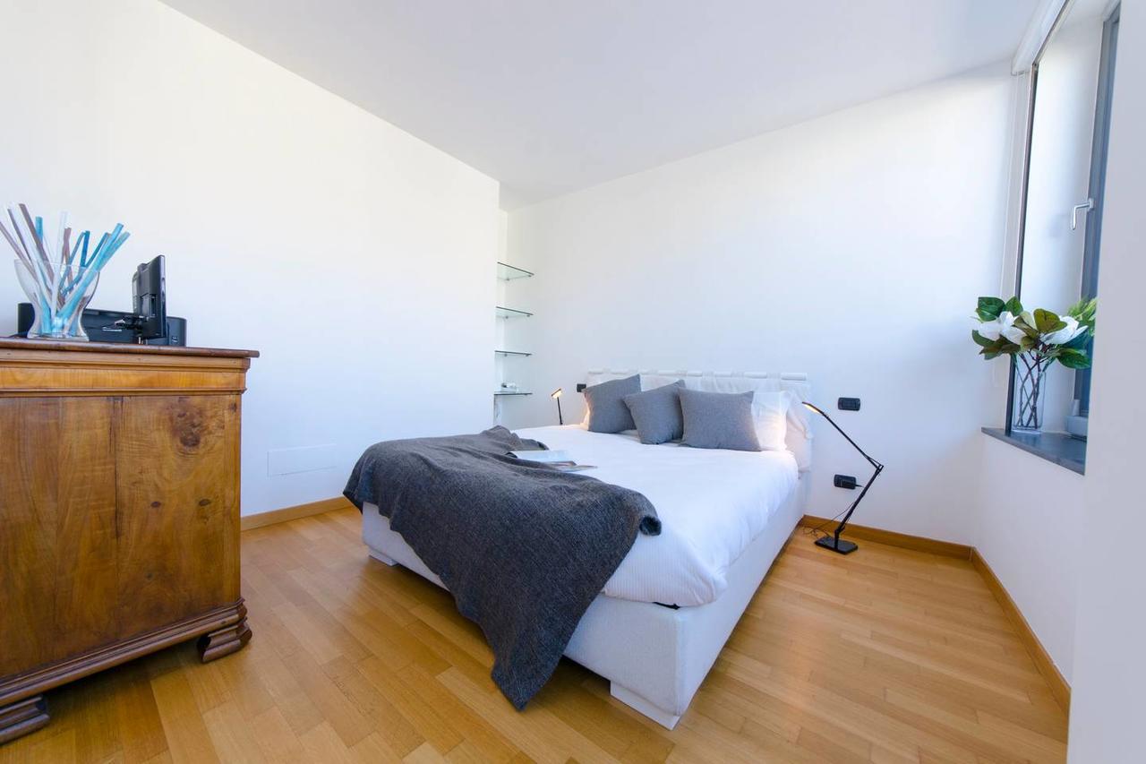 Апартаменти Altido Modern Flat Next To Acquario Генуя Екстер'єр фото